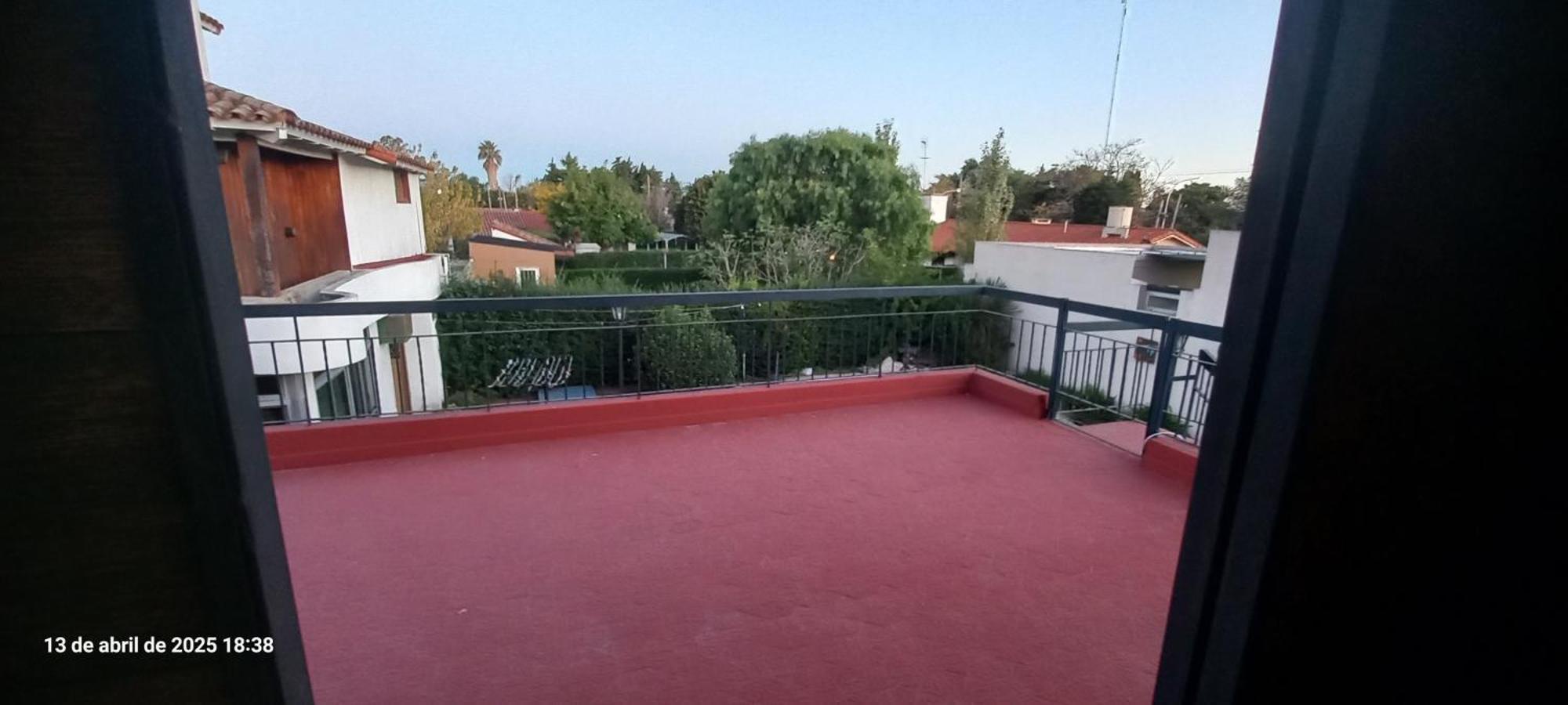 Victoria 3 Homestay *
